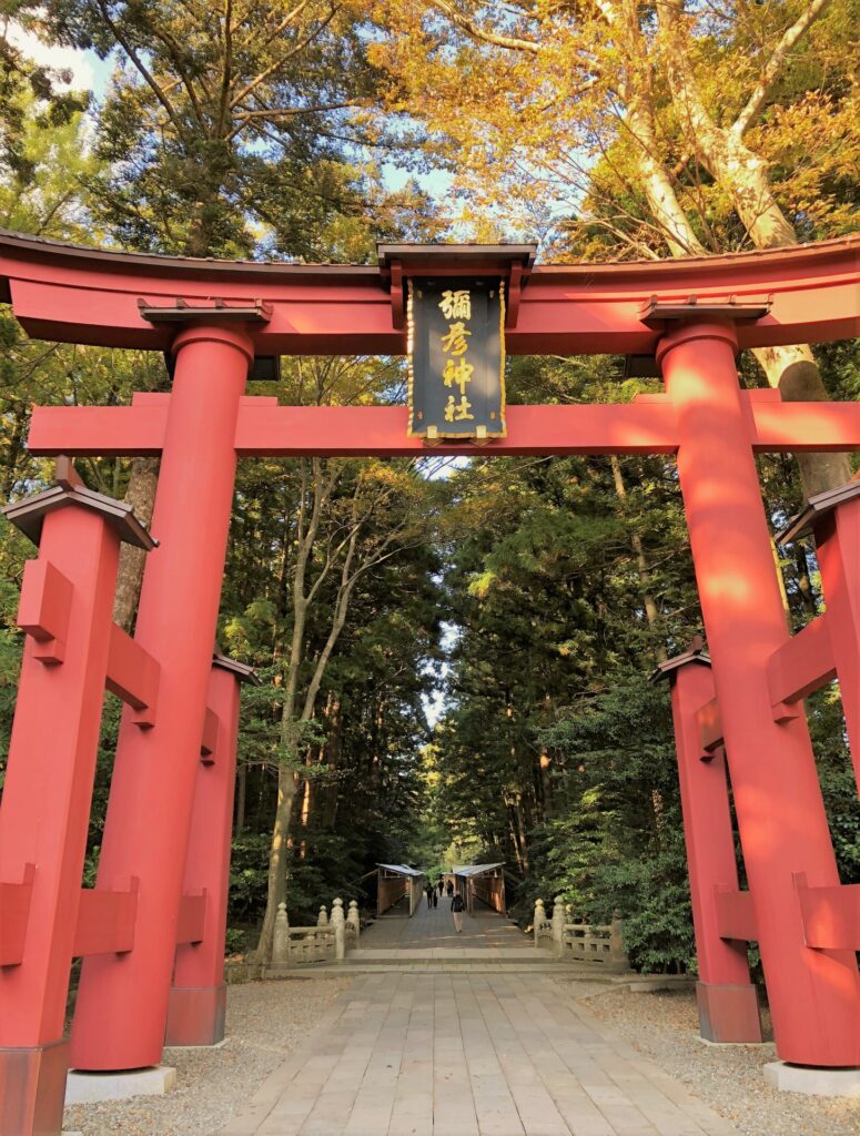 弥彦神社